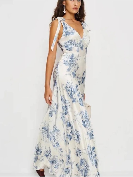 Reformation Dresses & Skirts - Reformation Cream Maxi Dress with Blue Floral Pattern